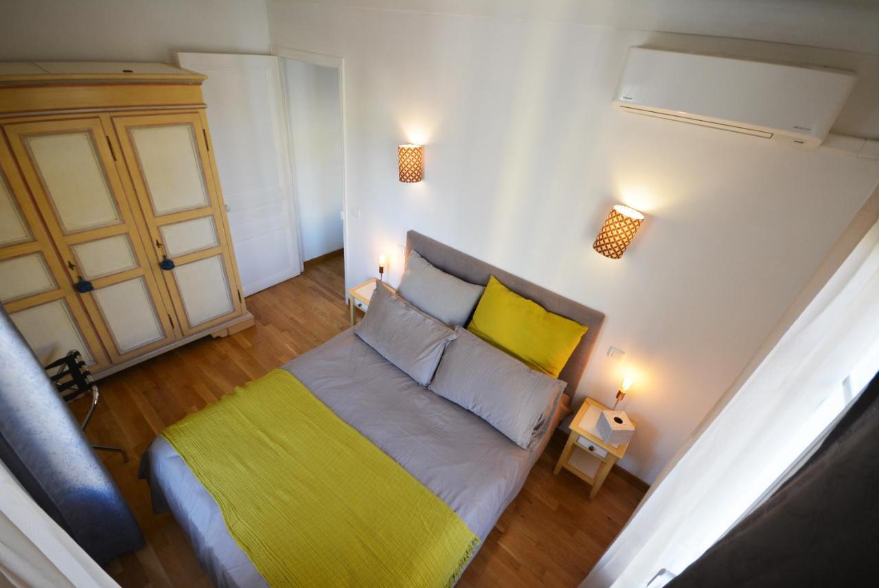 Be Our Guests In Port Bonaparte * Nice